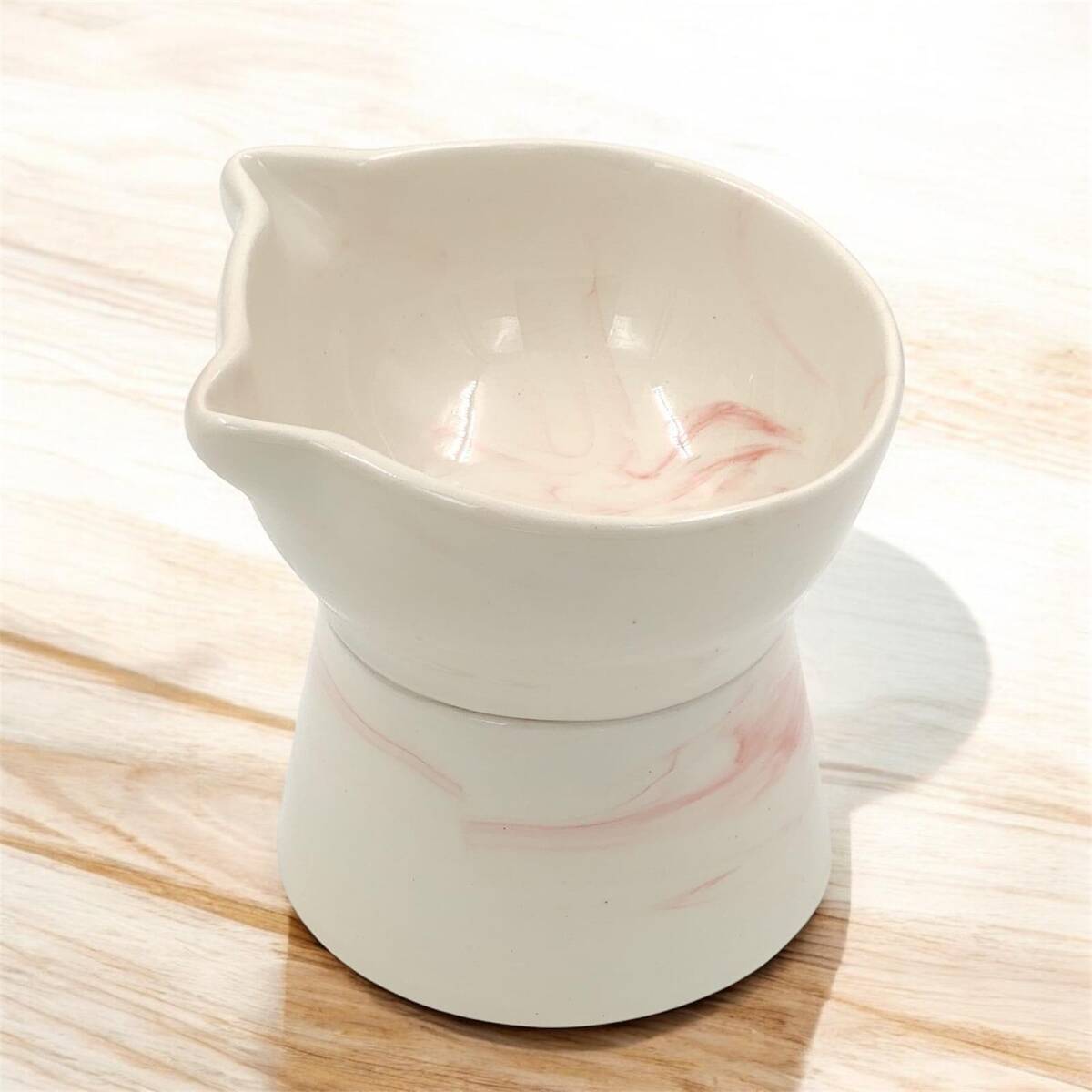 AYAKLI KEDİİ FİGÜR SU KABI PEMBE DESEN