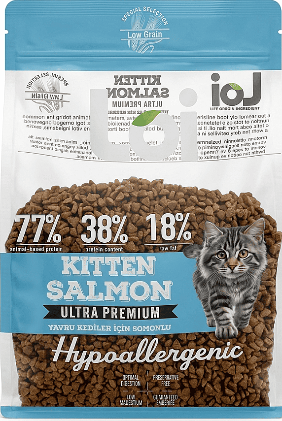 LOI YAVRU KEDİ SOMONLU 1 KG