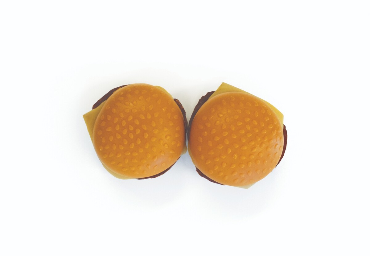 M-PETS BBQ KINGS CHEESE BURGERS CHICKEN ÖDÜL 130GR - Thumbnail