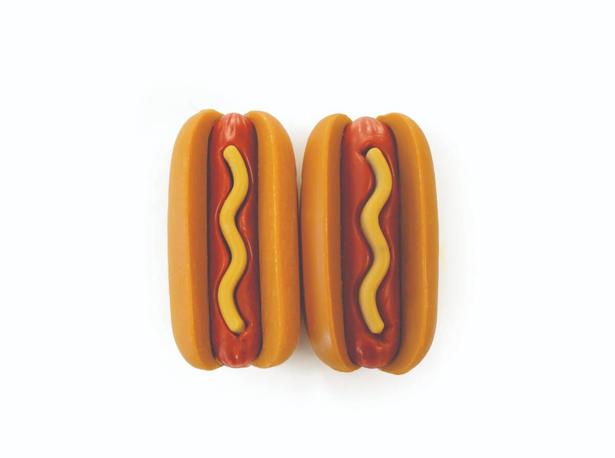 M-PETS BBQ KINGS HOT DOGS CHICKEN ÖDÜL 135GR