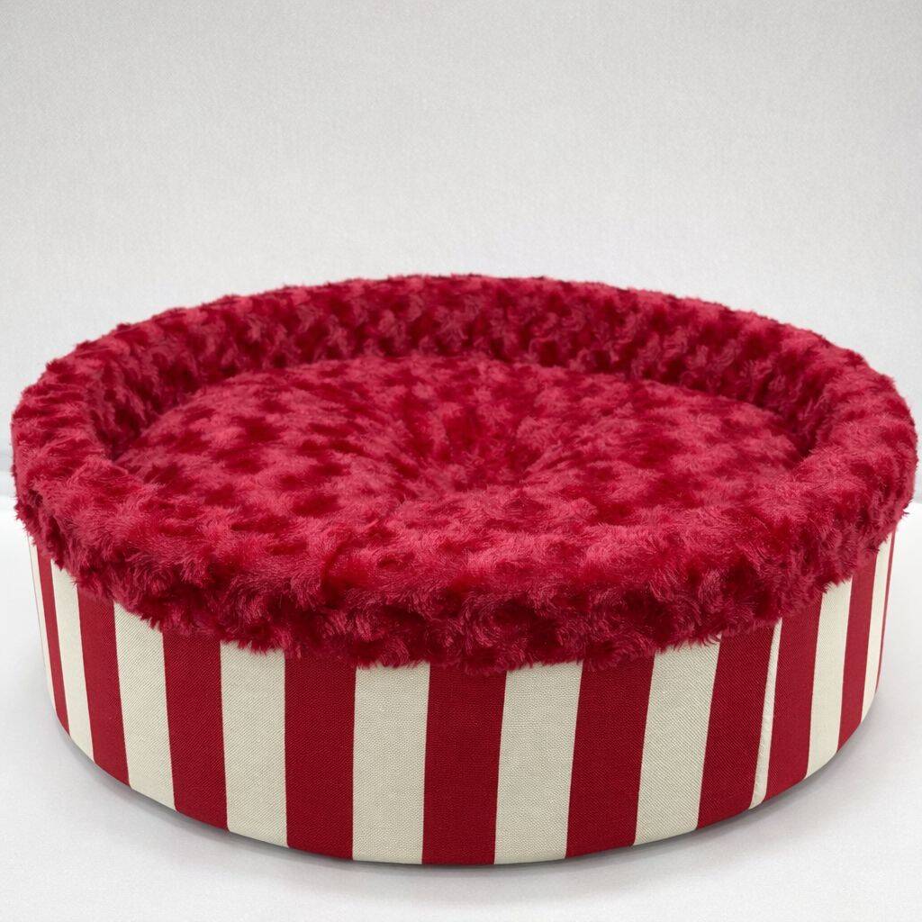 SPECİEL PELUŞ SİMİT YATAK KIRMIZI 50x50x15cm